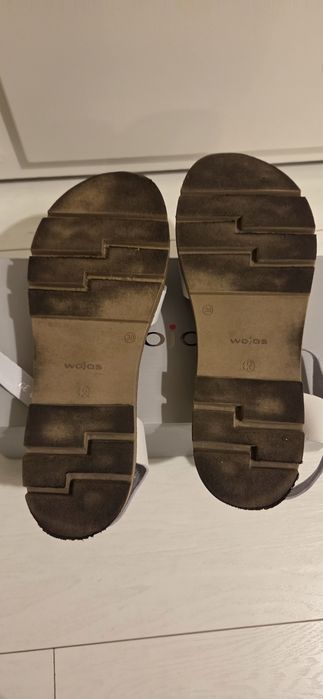 Skórzane sandały damskie marki Wojas rozmiar 39
