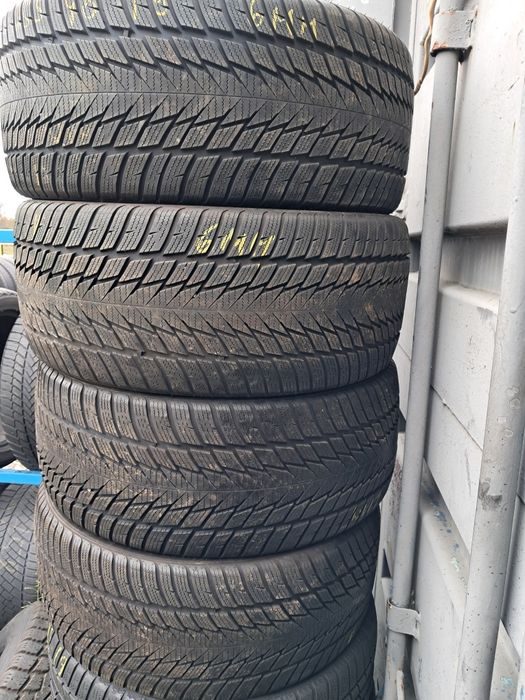 Р  19  255  40  є 235 45