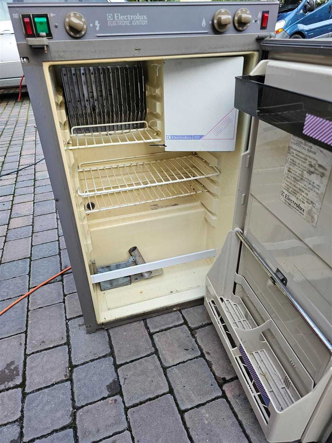 turystyczna lodówka do przyczepy kempingowej, kampera