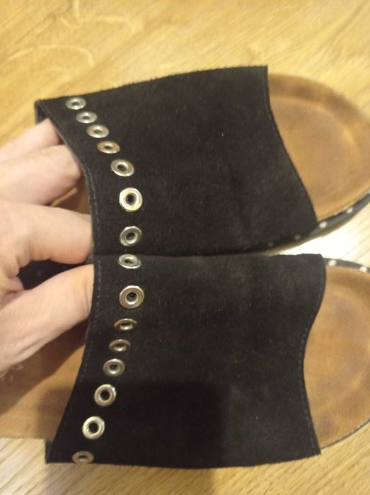 Buty klapki zamszowe rozmiar 39 Wojas