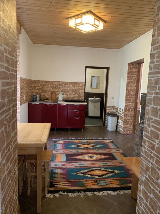 Оренда житла у Велятино,дома посуточно,здам будинок