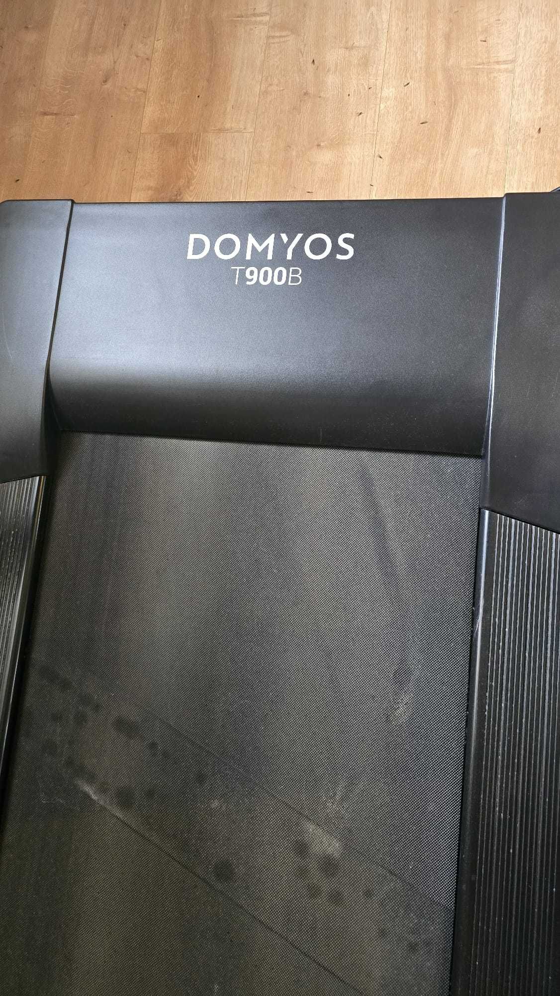 Vendo passadeira Domyos T900B