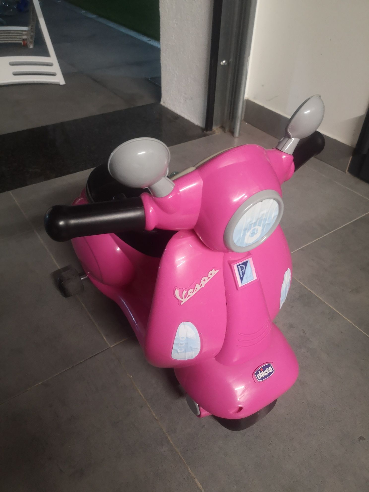 Vespa Chicco Criança