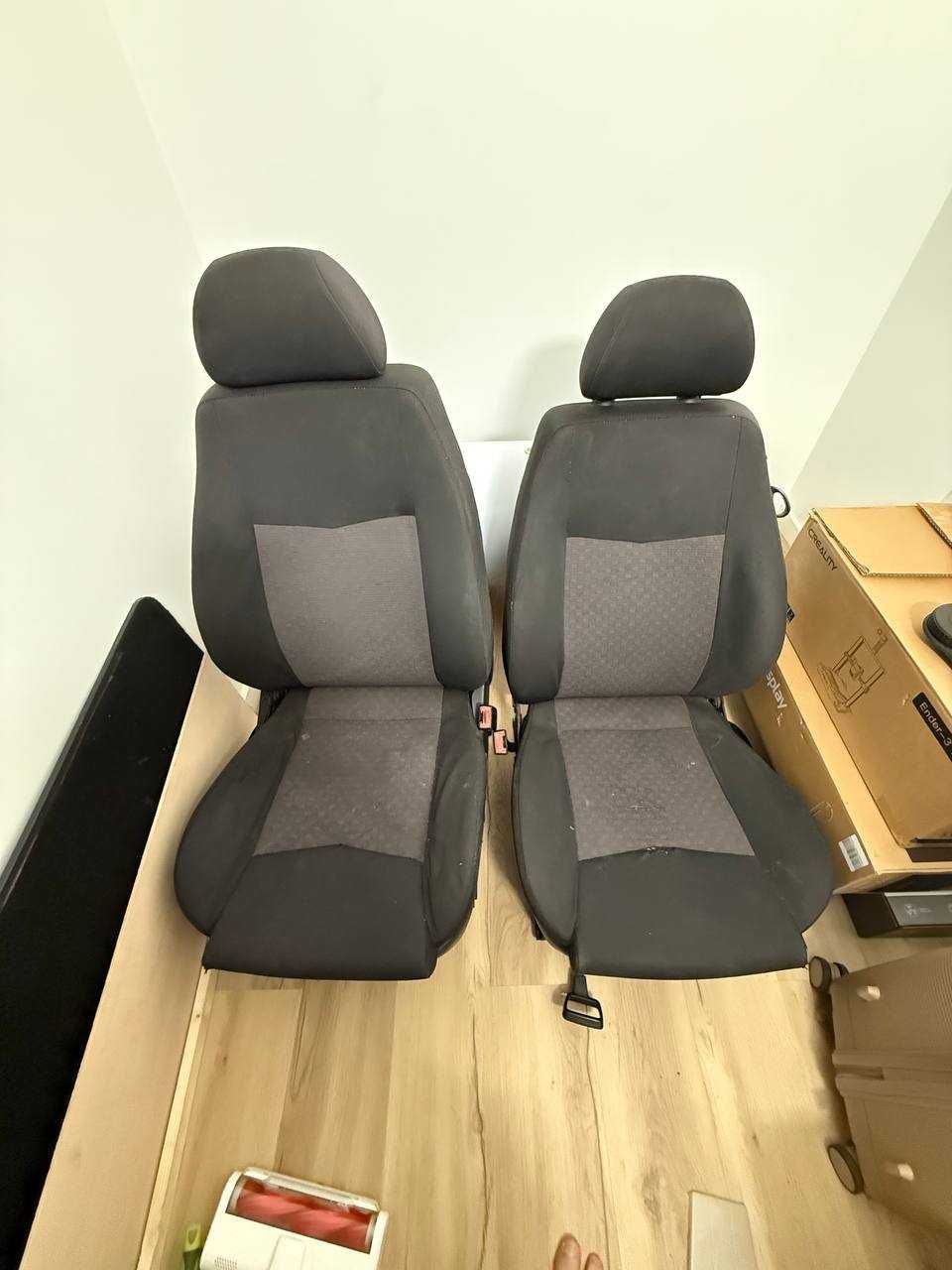 Seat Ibiza 6L seats