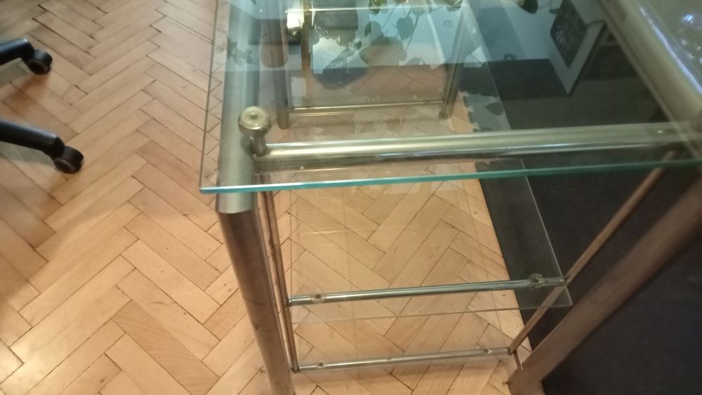 Stolik szklano aluminiowy