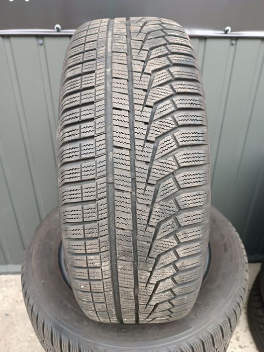 Зимові шини 225/60/17 Hankook Winter I*Cept evo2