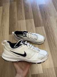 Кросівки Nike t-lite xl
