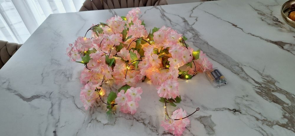 Girlanda kwiatowa led