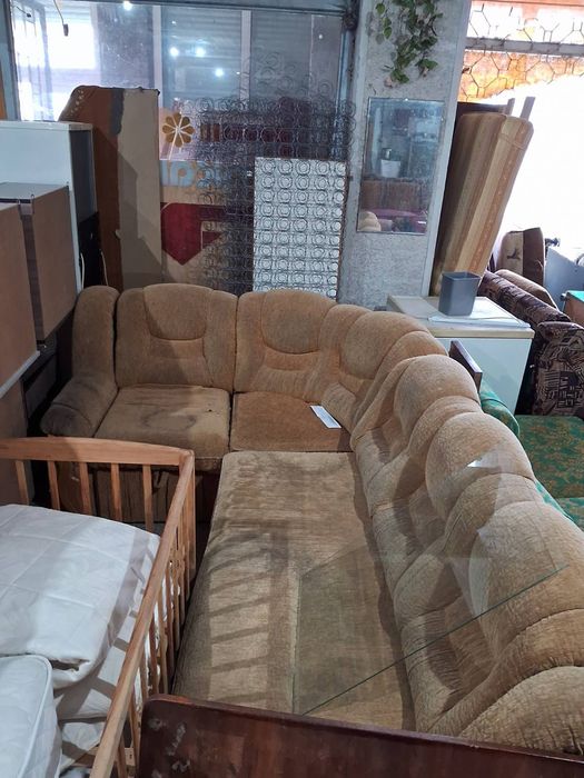 М'який кутовий диван