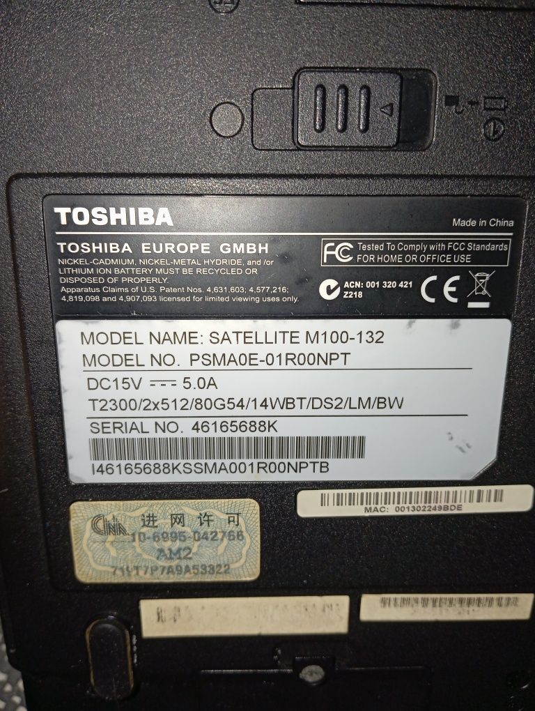 Computador TOSHIBA