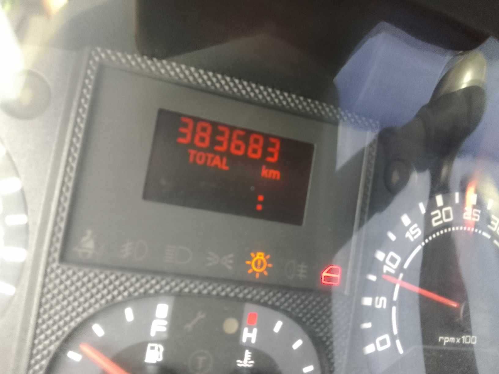 Iveco Daily 35C12D 2.3 brygadówka, wywrotka Zamiana na minikoparke