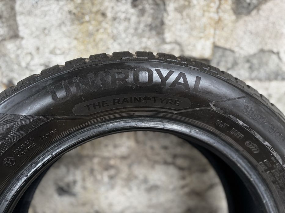 Шини 205/60 R16 Uniroyal комплект зима 8+ мм
