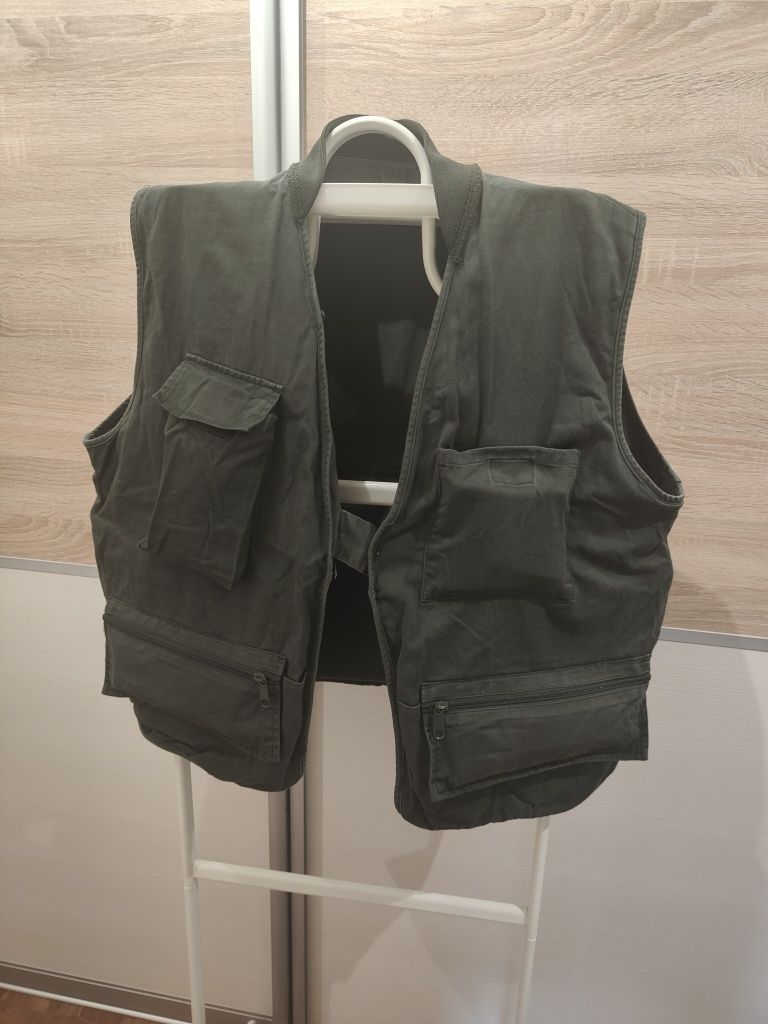 Чоловічий рибацький жилет р.L-XL