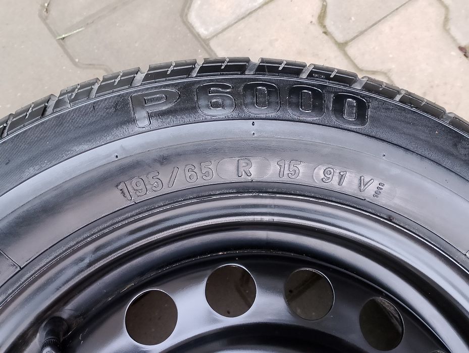 Koło zapasowe Opel 195/65 r 15 5x110 Pirelli P600