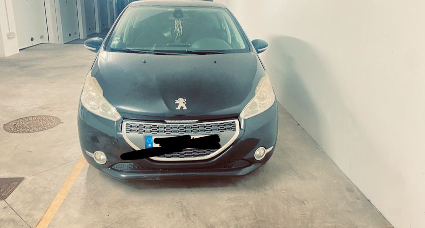 Peugeot 208 e Hdi