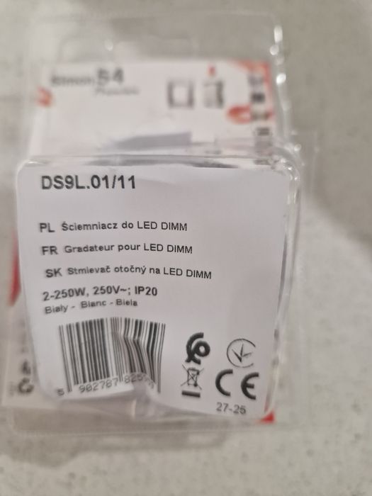 Ściemniacz przyciskowo-obrotowy LED Biały - DS9L.01/11 Simon 54