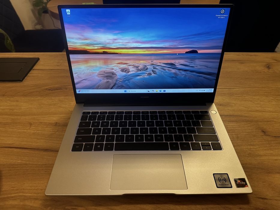 Laptop Huawai Stan idealny