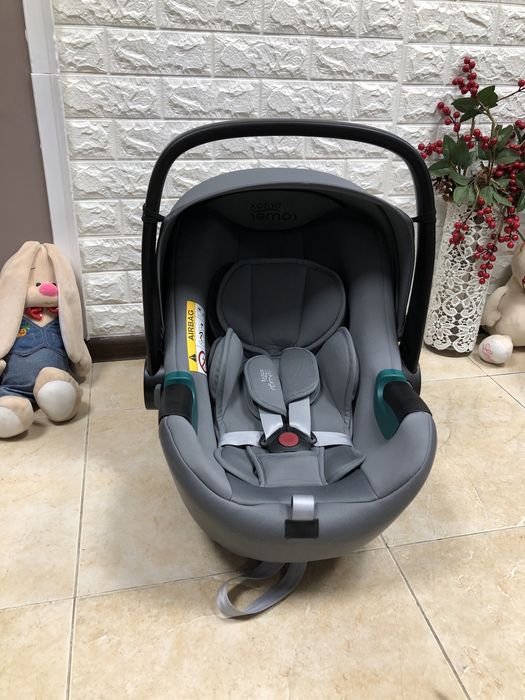 Автокрісло Britax Römer BABY-SAFE3 i-SIZE Група 0+ (0-13 кг) брітакс