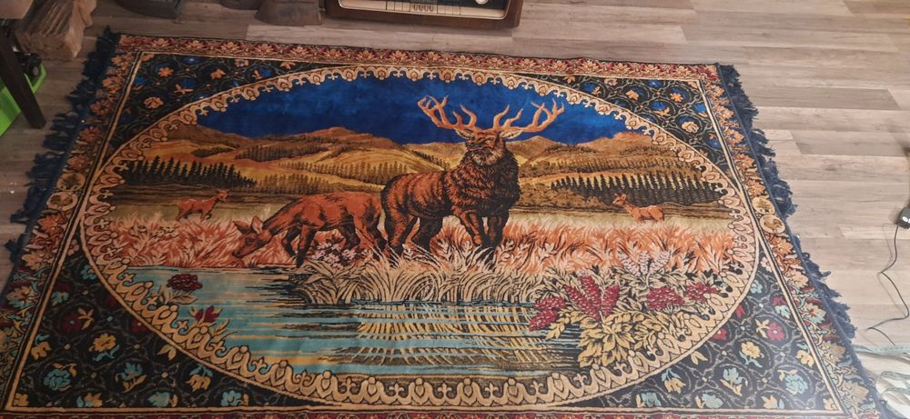 Dywan, makatka,jeleń