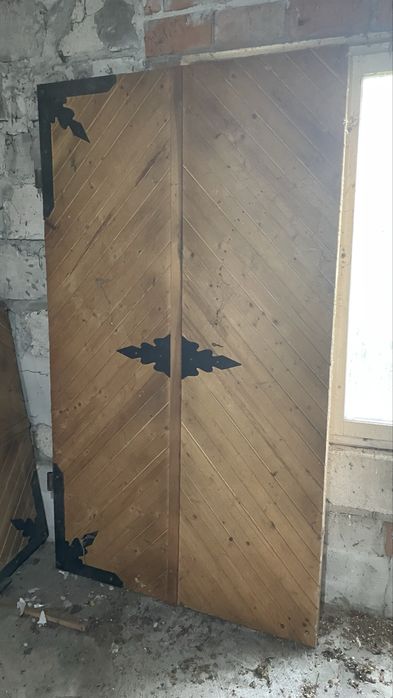 Drzwi drewniane wrota garażowe gospodarcze dwuskrzydłowe 2,4x2,1m