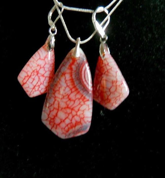 Biało-czerwony agat ognisty i srebro, elegancki zestaw biżuterii