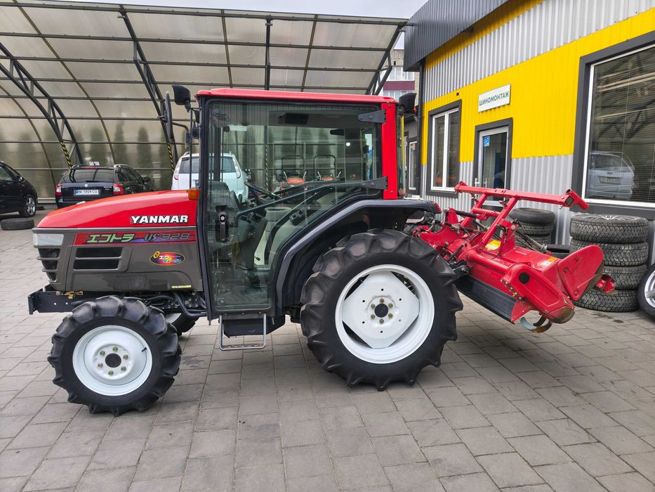 Японський мінітрактор Yanmar Us 328