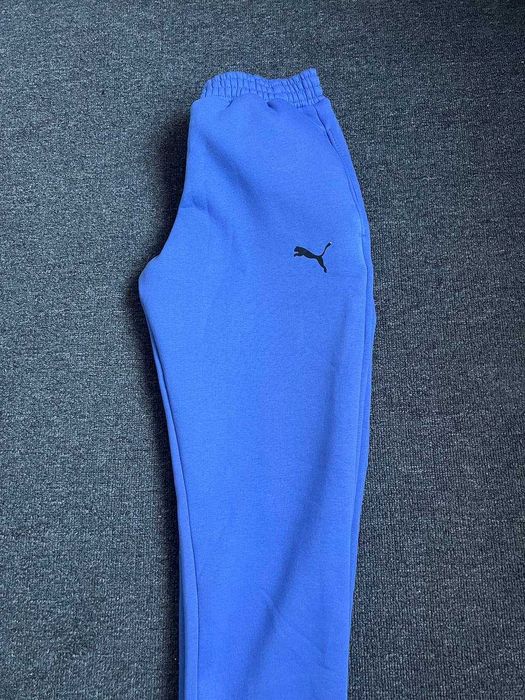 Спортивний костюм на флісі жіночий, утеплений Puma