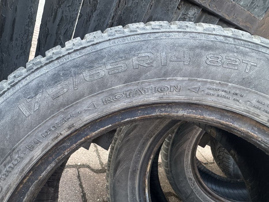 175/65/14 82T Opony zima R14 (4 sztuki)