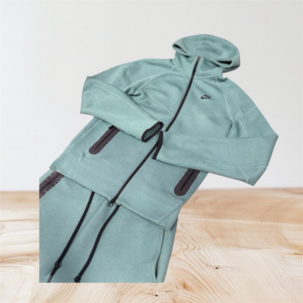 Кофта Nike tech fleece. Оригинал. Найк кофта