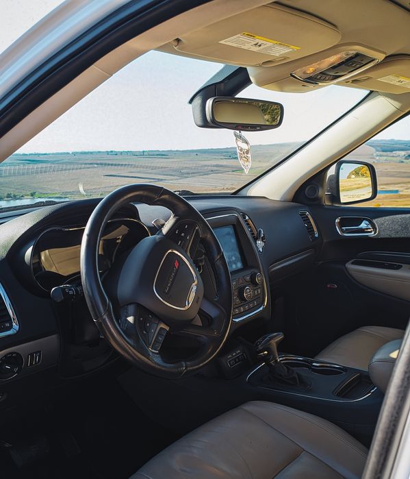 Продам Dodge Durango