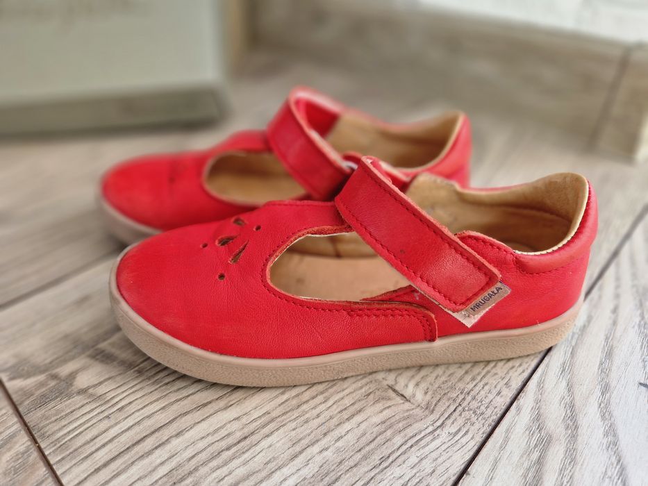 Półbuty Mrugała r.29. Coral, stan bardzo dobry