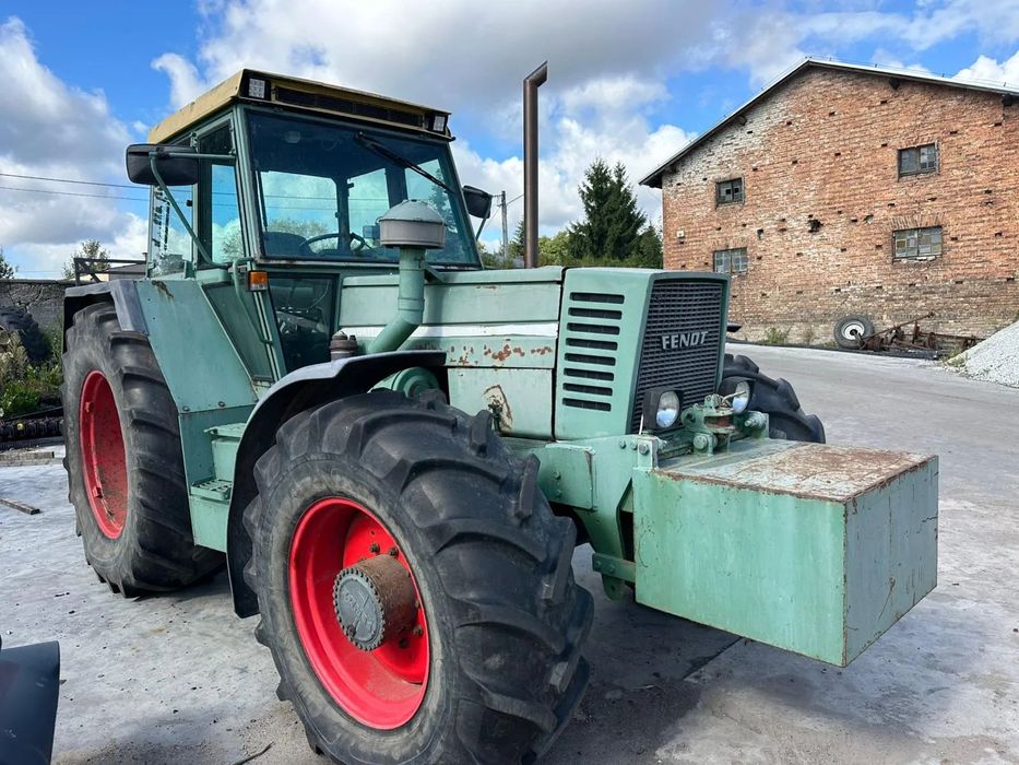 Fendt 615 LSA  Fendt 615 LSA 1991 Rok 136 kW