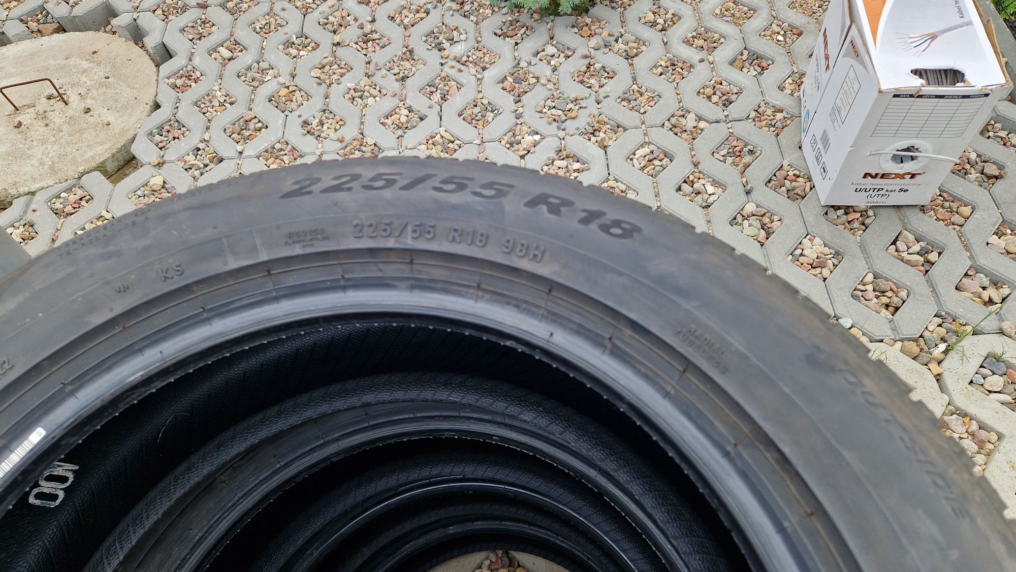 Opony Pirelli Scorpion 225/55/18 letnie, jak nowe.