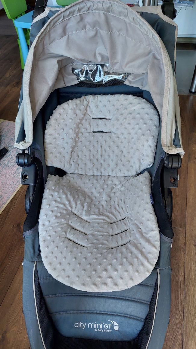 Baby Jogger Citi Mini GT - wózek spacerówka i akcesoria.