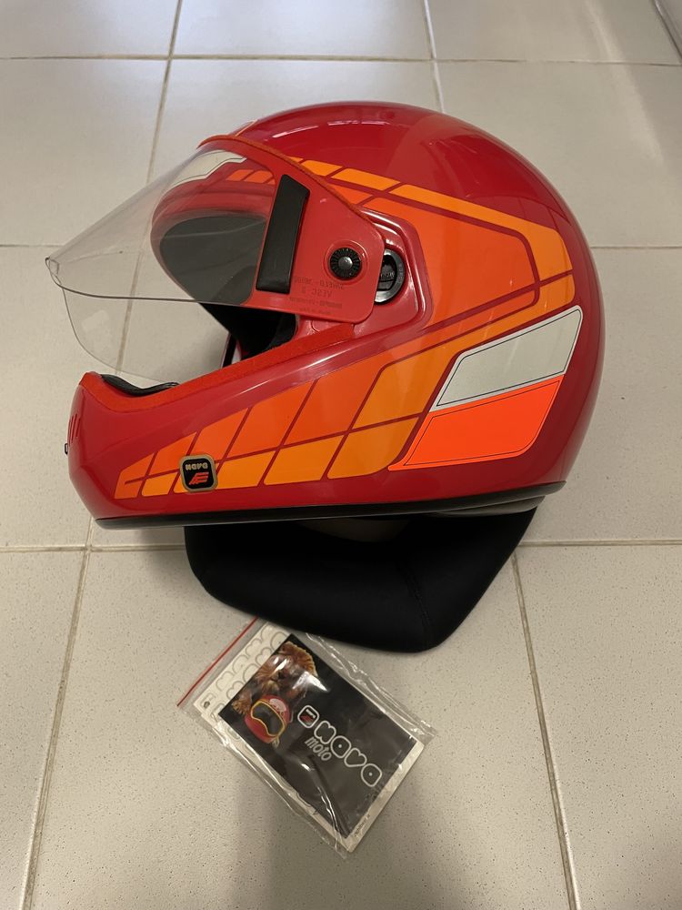 Capacete de moto NAVA 3 novo