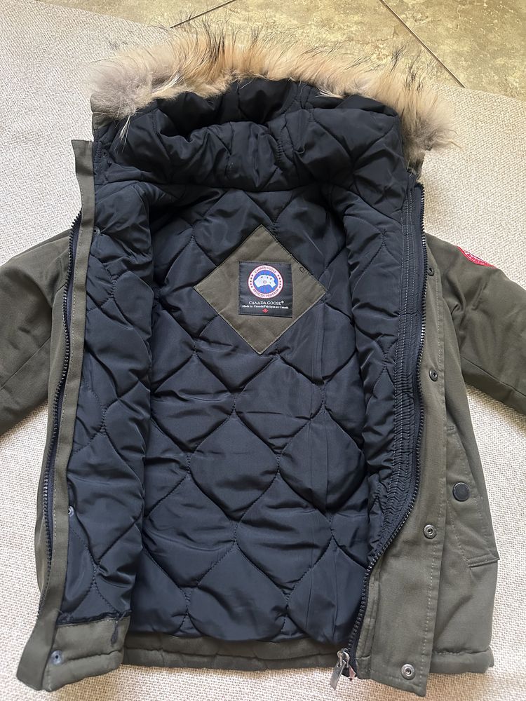Куртка пуховик Canada Goose, 8-9 років