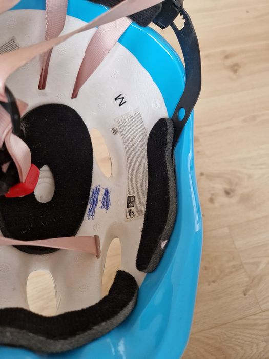 Kask frozen disney rozmiar M 52-56cm