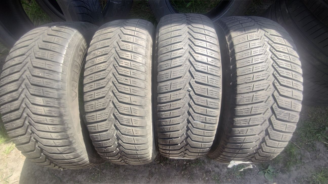 185/60R15 Vredesten