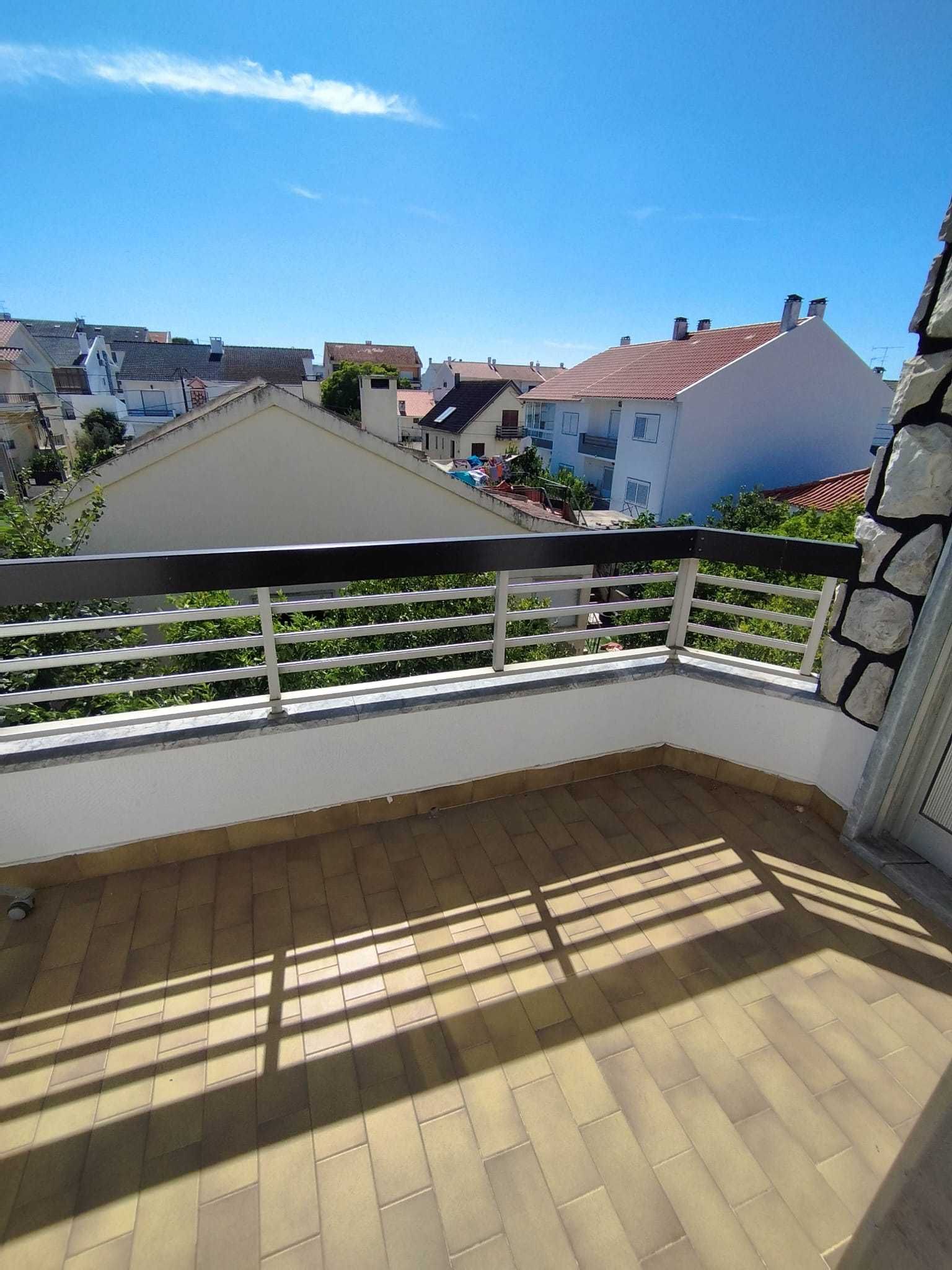 QUARTO para Alugar em corroios