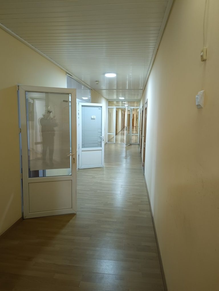 Офисы (30-570)м.кв, Чабаны, метро Теремки