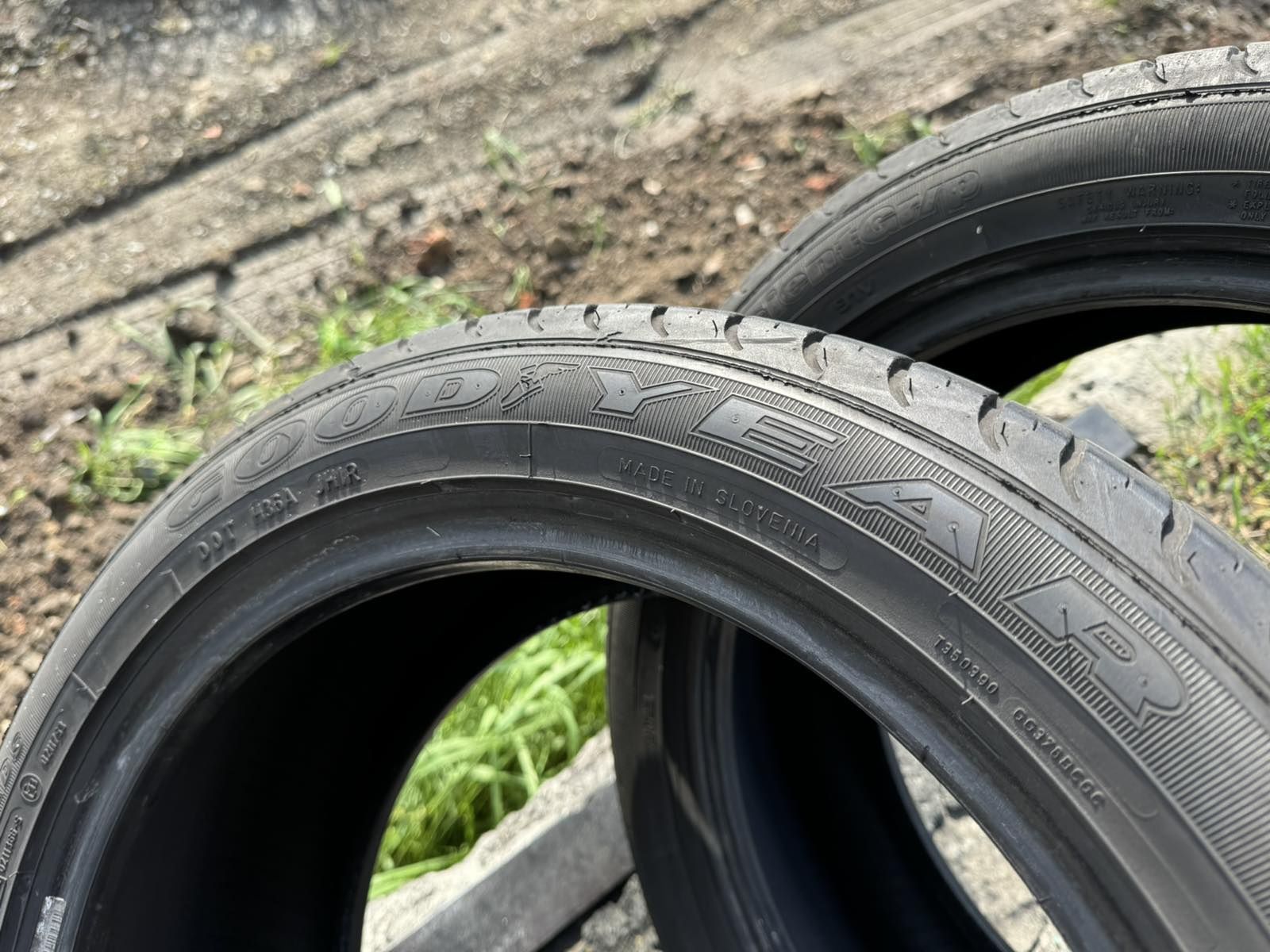 Літні шини Goodyear 215/50 R17