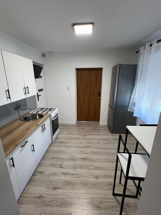 Mieszkanie na sprzedaż . Mieszkanie na sprzedaż Klęnce .