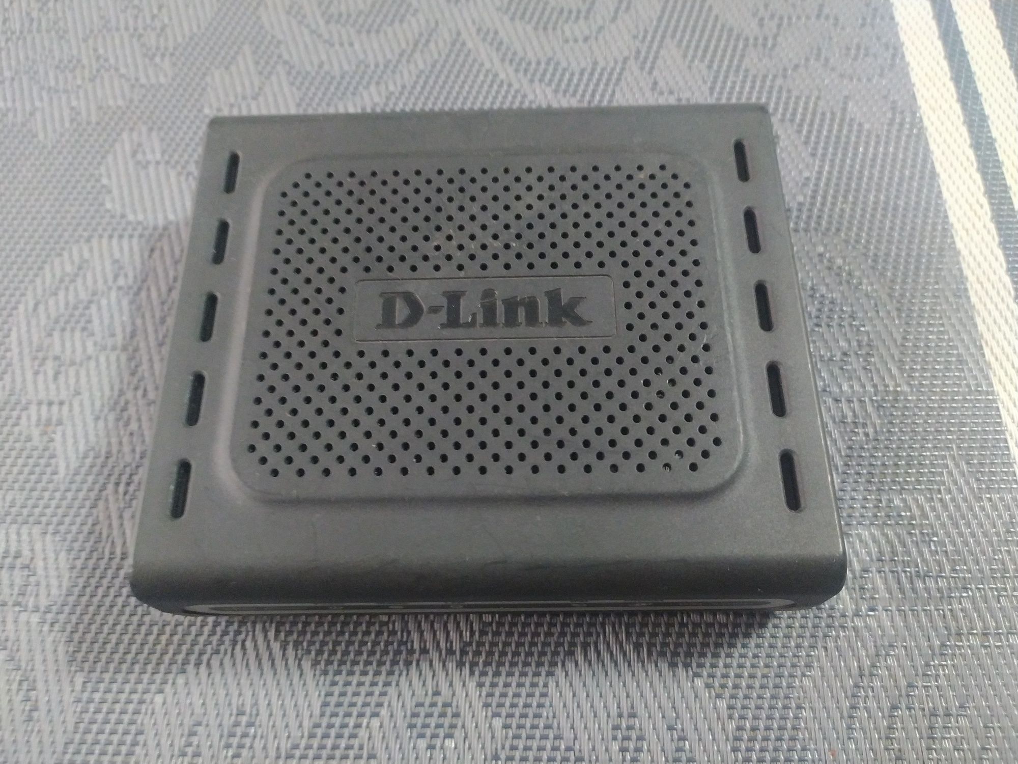 Роутер D-LINK DSL-2500U