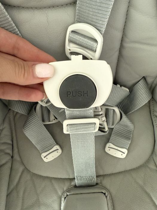 Стілець Peg-Perego Prima Pappa Follow Me Ice, Сірий