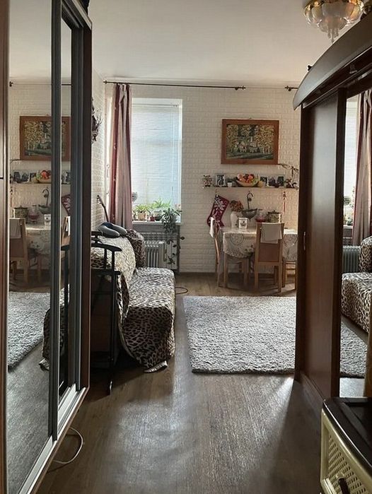 Shev-02 Двухкомнатная квартира в центре города