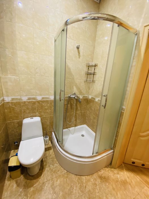 2-кімн. квартира у центрі Львова, вул.Грушевського, власник.