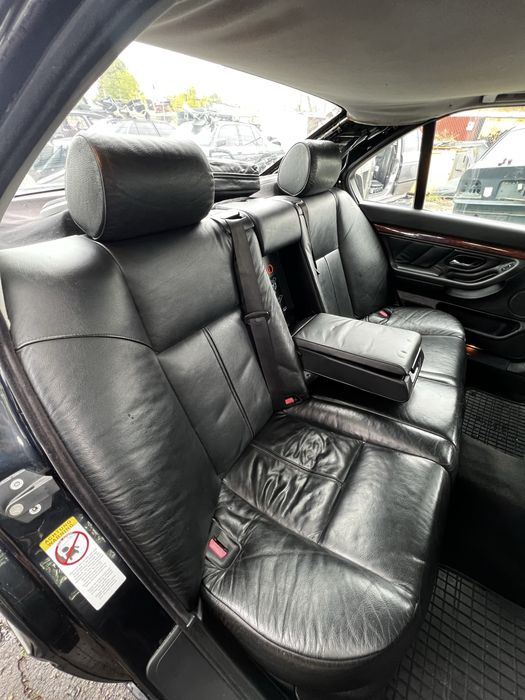 Разбор Bmw E38 Рестайлинг 728i