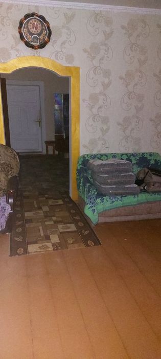 Великий затишний дім для життя, будинок з усіма зручностями