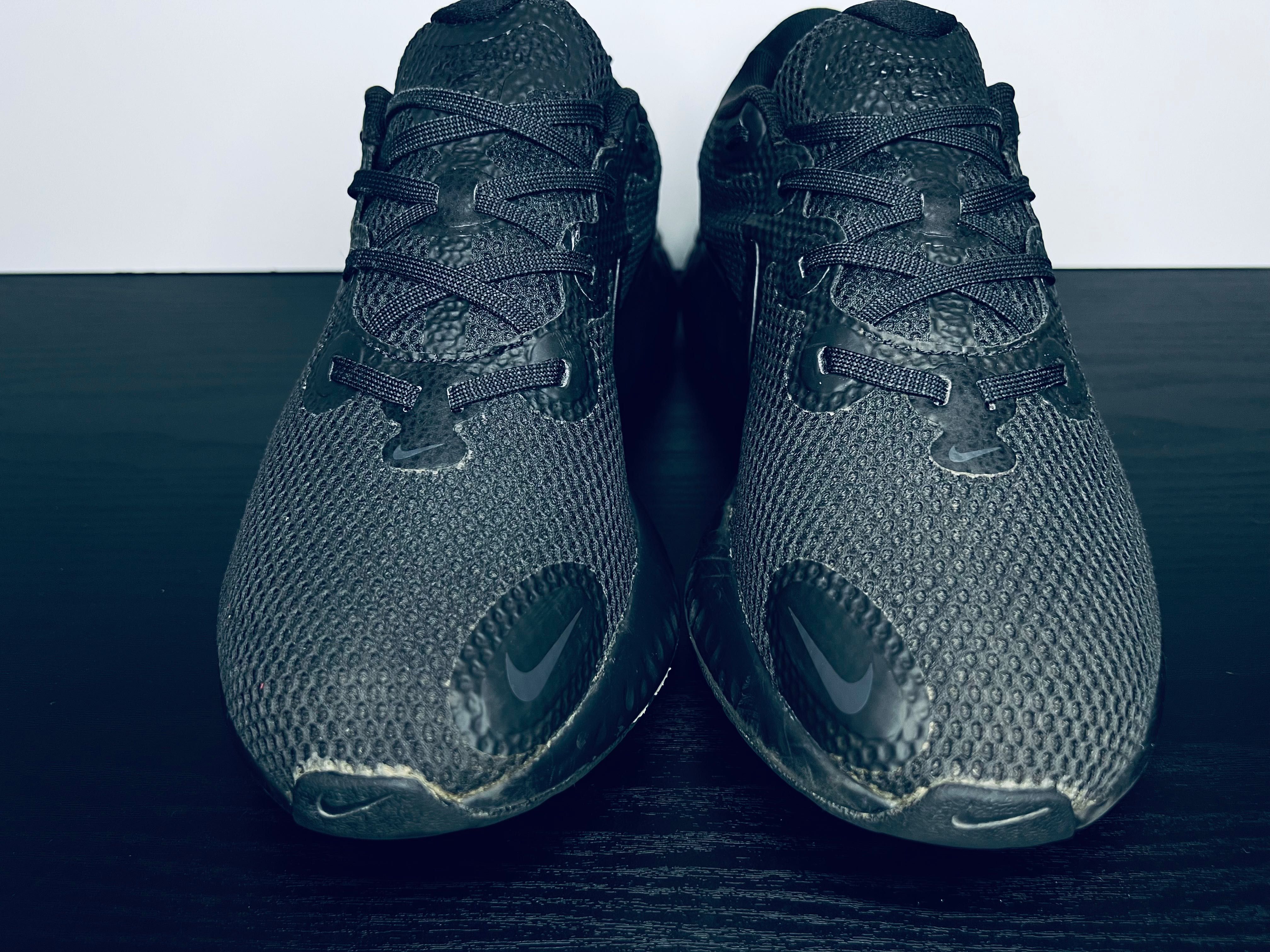 Кросівки Nike RENEW RUN 44р 28см