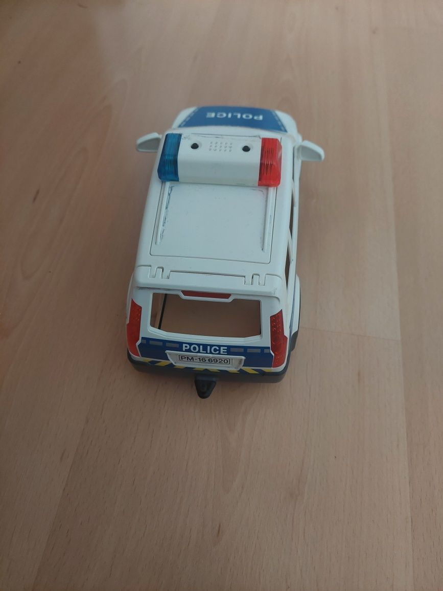 Radiowóz policyjny playmobil
